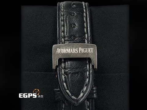 Audemars Piguet 愛彼 Edward Piguet系列 25956BC.OO.D002CR.01 18K白金材質&nbsp;銀白色印加太陽紋機刻雕花面盤&nbsp;長方形陀飛輪 極高的製作難度、機械工藝以及觀賞性&nbsp;手動上鍊 29×49mm