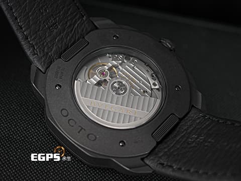 BVLGARI 寶格麗 Bulgari Octo Roma Chronograph 103932 黑色DLC塗層不鏽鋼&nbsp;黑色巴黎釘紋錶盤&nbsp;八角形多稜角設計外框 計時碼表&nbsp;2026年保卡 快拆錶帶系統 附原廠橡膠錶帶&nbsp;自動上鍊 42mm