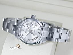 ROLEX 勞力士 Lady-Datejust 28 蠔式日誌型 279160&nbsp;<font color="#a8a8a8">銀色面盤搭配羅馬數字時標</font>&nbsp;經典 DJ28 不鏽鋼&nbsp;<font color="#FF0000">2026年保卡 蠔式（Oyster）三節板帶</font> 自動上鍊 28mm