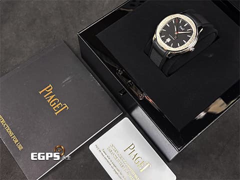 PIAGET 伯爵 Polo Date系列 G0A47014 不鏽鋼材質 黑色條紋面盤 鏤空字母「P」紅色尖端秒針&nbsp;2025年保卡&nbsp;自動上鍊 42mm