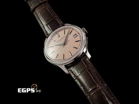 PATEK PHILIPPE 百達翡麗 PP Calatrava 系列 經典 5227G-015 18K白金材質 炭灰白金三維多面「子彈」時標 獨特軍官式底蓋&nbsp;鮭魚色面盤 2026年保單  自動上鍊 39mm