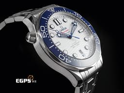 OMEGA 歐米茄 Seamaster 海馬系列 52230422004001 <font color="#0582f5">白色陶瓷面盤 藍色陶瓷錶圈</font> 同軸擒縱 <font color="#FF0000">海馬300 2021年保卡 附原廠藍色橡膠錶帶</font>&nbsp;專業潛水錶300米防水 自動上鍊 42mm