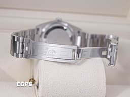 ROLEX 勞力士 Oyster Perpetual 36 蠔式恆動型 126000 <font color="#dcdcdb">銀色太陽紋面盤</font>搭配<font color="#ffdf3d">金色指針、立體時標</font> 經典 OP36 大三針 不鏽鋼 <font color="#FF0000">2023年保卡</font> 自動上鍊 36mm