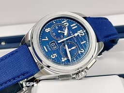 ZENITH 真力時 PILOT BIG DATE FLYBACK 03.4000.3652/51.I003 不鏽鋼材質 <font color="#ffff00">飛返計時功能 瞬跳大日期窗 藍色裝飾橫向凹紋</font> <font color="#70cce1">三色分鐘計時</font> <font color="#FF0000">2024年保卡專門店限定版&nbsp;</font> 自動上鍊 42.5mm