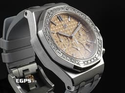 Audemars Piguet AP錶 愛彼 Royal Oak Offshore 皇家橡樹離岸型 26231ST.ZZ.A178CA.01 18K白金材質 <font color="#eca46a">鮭魚色熊貓面盤</font>&nbsp;<font color="#05f0f0">原廠鑲嵌32顆鑽石錶圈（共1.02克拉）</font><font color="#ff0000">2024年保卡</font> 自動上鍊&nbsp;37mm
