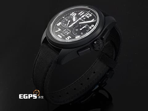 ZENITH 真力時 PILOT BIG DATE FLYBACK 飛行員 高振頻 49.4000.3652/21.I001 黑色陶瓷材質&nbsp;黑色橫向雕紋飾面盤&nbsp;大日期窗 飛返 計時碼表 2026年保卡 自動上鍊 42.5mm