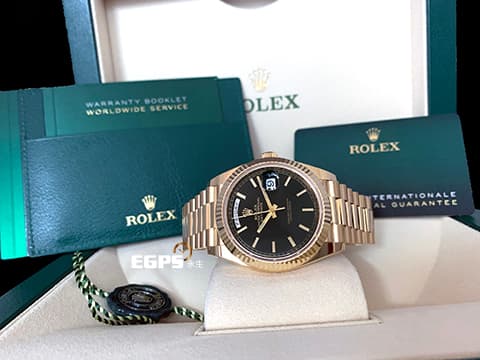 ROLEX 勞力士 Day-Date 星期日誌型 DD 228238 18K黃金材質 黑色格紋面盤&nbsp;2022年保年&nbsp;自動上鍊 40mm