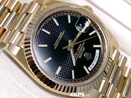 ROLEX 勞力士 Day-Date 星期日誌型 DD 228238 18K黃金材質 <font color="#05f0f0">黑色格紋面盤</font>&nbsp;<font color="#FF0000">2022年保年</font>&nbsp;自動上鍊 40mm