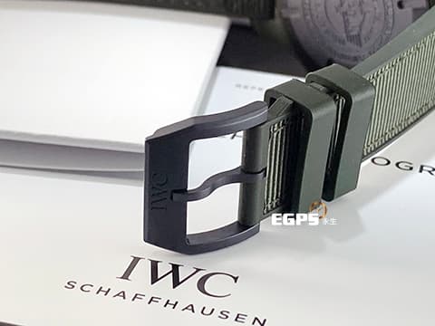 IWC 萬國 Pilot`s Chronograph 飛行員系列 IW389106「TOP GUN」海軍空戰部隊 計時碼表 星期、日期顯示 綠色陶瓷材質「森林地」特別版 飛行錶 2022年台灣公司貨 自動上鍊 44.5mm