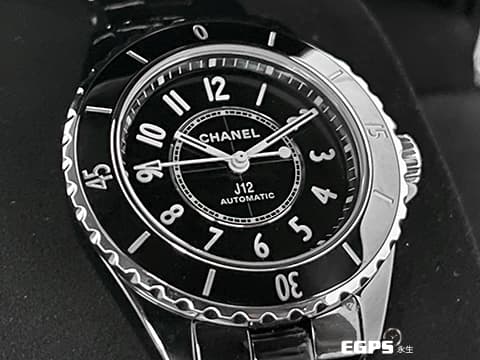 CHANEL 香奈兒 J12 H5696  THE NEW J12 搭載自動上鍊機芯Caliber 12.2  透明底蓋款 2025年保卡   黑色高科技精密陶瓷 黑色面盤 專利不鏽鋼蝴蝶扣 自動上鍊 33mm