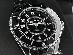 CHANEL 香奈兒 J12 Caliber 12.2系列 Black Ceramic H5696 <font color=#4F4F4F>黑陶瓷</font> 經典 大三針 專利不鏽鋼蝴蝶扣 <font color=#FF0000>新機芯 透明錶背 2024年保單</font> 自動上鍊 33mm