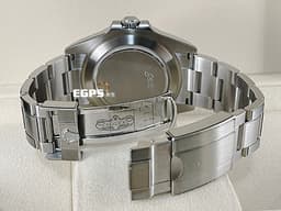 ROLEX 勞力士 Explorer II 蠔式 探險家二號 226570 <font color="#F0F0F0">白色面盤</font> 探二 <font color="#ffa500">橘色兩地時間指針</font> GMT 不鏽鋼 <font color="#FF0000">新式3285機芯 2021年保卡 錶友蒐藏未使用品</font>&nbsp;自動上鍊 42mm
