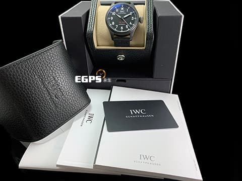 IWC 萬國 Big Pilot TOP GUN 43 大飛行員 海軍空戰部隊 IW329801 捍衛戰士 黑陶瓷+鈦金屬材質 2024年保單 EasX-CHANGE錶帶更換系統 飛行錶 自動上鍊 43.8mm