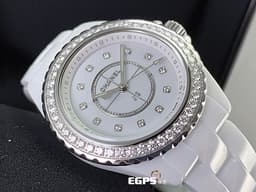 CHANEL 香奈兒 J12 H6418 <font color="#FF0000">原廠鑲嵌鑽石錶圈、鑽石時標面盤 2024年單 
 </font> 白色高科技陶瓷材質 石英錶 時尚女錶 專利不鏽鋼蝴蝶扣 33mm