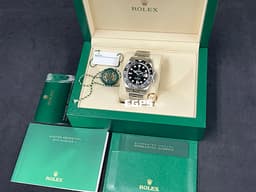 ROLEX 勞力士 GMT-Master II 格林威治型 126710GRNR <font color="#4F4F4F">黑</font><font color="#ADADAD">灰雙色陶瓷錶圈 皮蛋圈</font> 126710 GRNR 兩地時間 不鏽鋼 <font color="#FF0000">最新3285機芯 2025年保卡 蠔式（Oyster）三節錶帶</font> 自動上鍊 40mm
