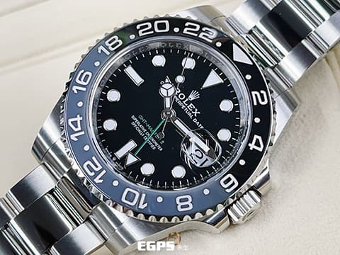 ROLEX 勞力士 GMT-Master II 格林威治型最新款 黑灰雙色圈 126710 GRNR 兩地時間 陶瓷框 2024年保卡 傳承經典復古黑面GMT 搭配優雅黑灰雙色亮面陶瓷框 最先入手~ 壓過全場~ 令人羨慕~ 錯過可惜!!! 自動上鍊 40mm