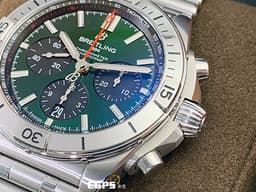 BREITLING 百年靈 Chronomat B01 42 計時碼表 AB0134 不鏽鋼 <font color=#32cd32>Bentley 賓利特別版 綠色熊貓面盤</font> 飛行錶 <font color=#FF0000>2023年保卡 經典（Rouleaux）子彈錶鏈 自製機芯</font> 自動上鍊 42mm