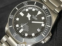 TUDOR 帝舵 Pelagos 領潛型 25600TN-0001 雪花針 <font color="#4F4F4F">黑色面盤、黑色陶瓷錶圈</font> 25600 TN 鈦金屬 <font color="#FF0000">MT5612自製機芯 2023年保單 另附橡膠錶帶</font> 排氦氣閥 潛水錶 自動上鍊 42mm