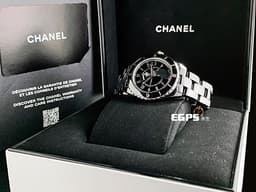 CHANEL 香奈兒 CHANEL Mademoiselle J12 La Pausa H7609 特別款  <font color=#FFff00> 全新香奈兒女士形象圖案 條紋上衣、水手褲裝的衣著</font> <font color=#ff0000>2024年保卡 超限量 超熱門搶手貨</font> 高科技 黑色陶瓷材質 自動上鍊 38mm