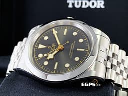 TUDOR 帝舵 Heritage Black Bay 碧灣 79680 雪花針 不鏽鋼 大三針&nbsp;<font color="#FF0000">2024年保卡 MT5601自製機芯 搭配「T-fit」快調錶扣</font> 自動上鍊 41mm