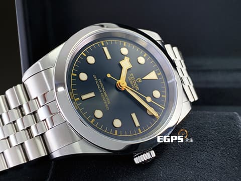 TUDOR 帝舵 Heritage Black Bay M79680-0001 碧灣 雪花針 不鏽鋼 2024年新式保卡 最新MT5601自製機芯 搭配最新「T-fit」快調錶扣 79680 自動上鍊 41mm