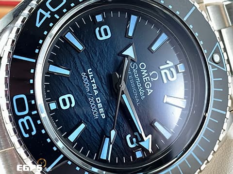 OMEGA 歐米茄 Seamaster 海馬王 215.30.46.21.03.002 PLANET OCEAN 6000米系列 21530462103002 海神波塞頓 Ultra Deep 6000米深淵的極致王者 SUMMER BLUE面盤致敬挑戰者深淵 2024年保單   自動上鍊 45.5mm