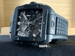 HUBLOT 宇舶 SQUARE BANG UNICO 黑色魔力 821.CI.0170.RX 黑色陶瓷 飛返 計時碼表 鏤空面盤 <font color=#40e0d0> 噴砂及拋光黑色陶瓷 超夯、超熱門錶款!!【暗黑騎士】!!</font><font color=#FF0000>2024年保單</font> 自動上鍊 42mm