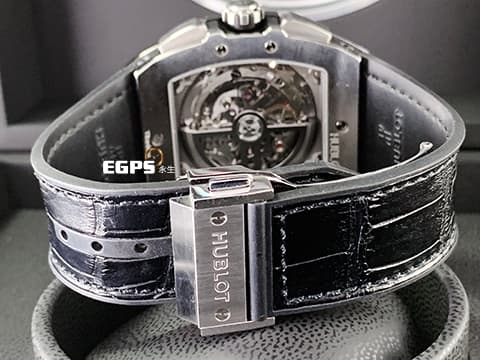 Hublot 宇舶 Spirit of Big Bang 大爆炸 靈魂系列 641.NM.0173.LR 計時碼表 鈦金屬 陶瓷錶框 鏤空面盤 2019年保單 自動上鍊 42mm