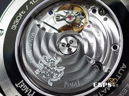 PIAGET 伯爵 Piaget Polo Date G0A41002 不鏽鋼材質 <font color=#FF0000>2024年極新保單</font> 藍色雕紋面盤 自動上鍊 <font color=#4169e1>百搭易襯、標誌性的枕形錶殼造型，搭上暗夜藍橫向雕紋面盤散發出令人心動的高貴感</font> 42mm