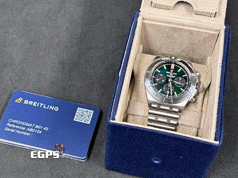 BREITLING 百年靈 Chronomat B01 42 計時碼表 AB0134 不鏽鋼 Bentley 賓利特別版 綠色熊貓面盤 飛行錶 2023年保卡 經典（Rouleaux）子彈錶鏈 自製機芯 自動上鍊 42mm