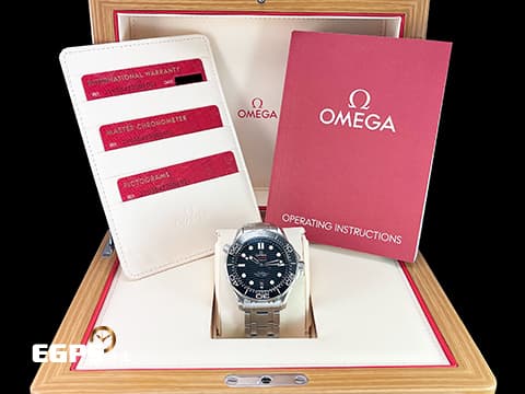 OMEGA 歐米茄 Seamaster Diver 300 海馬 21030422001001 黑色陶瓷錶圈、波浪紋面盤 不鏽鋼材質 同軸擒縱 2024年保卡 排氦氣閥 潛水錶 自動上鍊 42mm