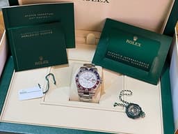 ROLEX 勞力士 GMT-Master II 格林威治型 126719BLRO Met 兩地時區 <font color="#0582f5">停產絕版錶款</font>&nbsp;<font color="#0582f5">Meteorite 隕石面盤</font> <font color="#0582f5">紅藍雙色陶瓷圈</font> <font color="#fa00fa">Pepsi 百事圈 可樂圈</font> 18K白金材質 <font color="#ff0000">2023年保卡 已貼膜</font>&nbsp;自動上鍊 40mm