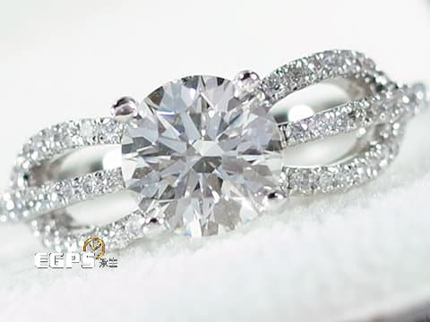 結婚鑽戒 天然鑽石18白K金 1.00CT 精美配鑽 簡約造型 鑽石戒指 造形戒指  女戒