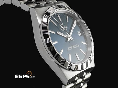 TUDOR 帝舵 Royal Day Date 皇家系列 2836C1A0-0102 不鏽鋼材質 藍色面盤 立體羅馬數字時標 割坑紋與磨光飾面間隔錶圈 2026年保卡 「T-fit」摺扣 自動上鍊 36mm