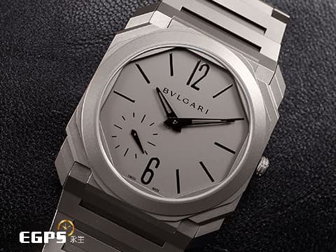 BVLGARI 寶格麗 Bulgari Octo Finissimo 系列 102713 八角形多稜角設計外框 PT950 鉑金微型自動盤 小秒針 超薄 鈦金屬 2023年台灣公司貨 自動上鍊 40mm