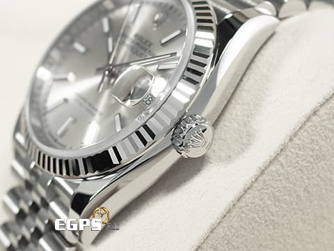 ROLEX 勞力士 DateJust 126234 蠔式日誌型 銀色放射紋面盤 DJ36 經典三角坑紋錶圈 2025年保卡 紀念型(Jubilee)五銖錶帶 自動上鍊 36mm