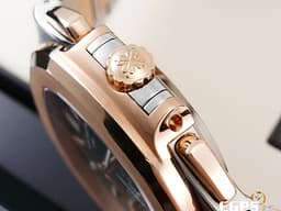 Patek Philippe 百達翡麗 PP錶 Nautilus 5980 金鷹 鸚鵡螺 5980/1AR 18K玫瑰金材質 半金款 鍊帶款 <font color="#05f0f0">漸層橫條紋藍色面盤 同軸計時碼錶 新款PP印記</font><font color="#FF0000"> 2020年保單 僅貼膜試戴極新品</font> 自動上鍊 40.5mm