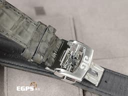 Glashutte Original 格拉蘇蒂 PanoLunarInverse 系列 1-91-04-01-03-62 <font color="#4358ad">藍色砂金石月相盤</font> 月相盈虧 <font color="#87d8e8">PT950 鉑金材質 德國腕錶工藝 前置雙鵝頸 3/4夾板 璣鏤雕刻偏心面盤</font><font color="#05f0f0"> </font>小秒針 大日期窗<font color="#05f0f0"> </font><font color="#FF0000">2025年台灣公司貨 限量200支 </font>自動上鍊 42mm