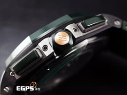 AUDEMARS PIGUET 愛彼 AP錶 ROYAL OAK OFFSHORE 皇家橡樹離岸型 26405CE.OO.A056CA.01 <font color="#FF0000">2020年新式保卡!專賣店獨家款式!</font> <font color="#9ccf24">漸層煙燻綠色面盤,黑色陶瓷錶殼,綠色陶瓷錶圈、綠色帆布壓紋橡膠錶帶、按把</font> 計時碼表 自動上鍊 44mm