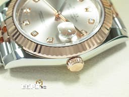ROLEX 勞力士 Datejust 126331 蠔式日誌型 18K玫瑰金材質 半金款 <font color="#f9e7c8">原廠鑲嵌鑽石時標 日亮金色面盤</font> <font color="#FF0000">紀念型五珠錶帶 2025年保卡</font> 自動上鍊 41mm
