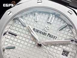 AUDEMARS PIGUET AP錶 愛彼 ROYAL OAK LADY 皇家橡樹系列 77350ST.OO.1261ST.01 <font color="#FFffff">銀白色「Grande Tapisserie」大型格紋面盤</font> 鍊帶款 <font color="#FF0000">2022年保卡</font> 自動上鍊 34mm