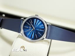 PATEK PHILIPPE 百達翡麗 PP錶 CALATRAVA 18K白金材質 4997/200G <font color="#0582f5">午夜藍漆面浮雕圖案面盤 原鑲鑽錶</font> <font color="#FF0000">2025年保單 </font>自動上鍊 PP印記 35mm