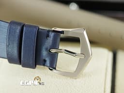 PATEK PHILIPPE 百達翡麗 PP錶 CALATRAVA 18K白金材質 4997/200G <font color="#0582f5">午夜藍漆面浮雕圖案面盤 原鑲鑽錶</font> <font color="#FF0000">2025年保單 </font>自動上鍊 PP印記 35mm
