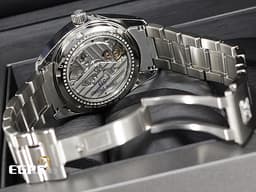 GRAND SEIKO 特級精工 GS 精工 Heritage Collection系列 Spring Drive SBGA211 大三針 <font color="#05f0f0">動能顯示</font> <font color="#fafa01">白鈦材質</font> <font color="#0582f5">雪姬Snowflake </font><font color="#FF0000">2022年保卡</font> 自動上鍊 41mm