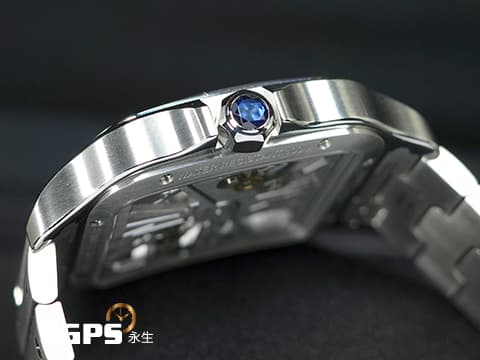 CARTIER 卡地亞 SANTOS DE CARTIER 山度士 WHSA0015 大型款 不鏽鋼材質 鏤空腕錶 快拆式錶帶、另附鱷魚皮錶帶組 2025年保卡 新錶參考訂價:1,030,000元 手動上鍊 39.8mm