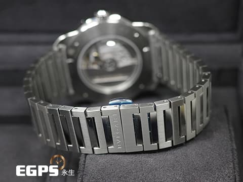 BVLGARI 寶格麗 Bulgari Octo Roma系列 103739 八角形多稜角設計錶圈 藍色巴黎釘紋面盤 大三針 不鏽鋼 2025年保單 快拆錶帶系統 附原廠橡膠錶帶 自動上鍊 41mm