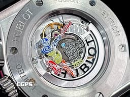 HUBLOT 宇舶 Classic Fusion 經典融合 525.NX.0139.VRWC 鈦金屬材質 鏤空面盤 計時碼錶 <font color="#FF0000">板球世界盃標誌透明錶背</font> 自動上鍊 45mm