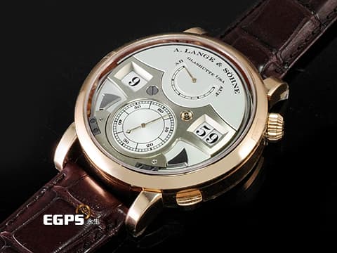 A.LANGE & SÖHNE 朗格 Lange Zeitwerk 時間橋 貓頭鷹 大數字瞬跳 145.032 玫瑰金材質 2022年保單 僅收藏品未使用品 保有原廠膠膜 STRIKING TIME 世上首款配備跳字顯示和可見鳴響裝置的機械腕錶。每刻鐘,腕錶設置在右邊的音槌敲響音簧,產生高亢的音調;於整點時,左邊的音槌便會敲擊左方的音簧,發出低沉的音調 手動上鍊 44.2mm