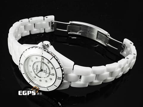 CHANEL 香奈兒 J12 H10472 白色高科技陶瓷材質 原廠鑽石時標 白色珍珠貝母面盤 貝殼鑽面 透背款2025年保卡 專利不鏽鋼蝴蝶扣 自動上鍊 33mm