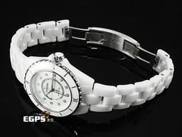 CHANEL 香奈兒 J12 H10472 <font color="#05f0f0">白色高科技陶瓷材質 原廠鑽石時標 白色珍珠貝母面盤</font><font color="#ff0000"> 貝殼鑽面 透背款2025年保卡 </font>專利不鏽鋼蝴蝶扣 自動上鍊 33mm